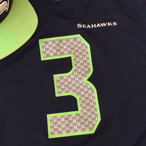 Seahawks jersey and cap - Picture 3 of 7